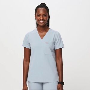 Figs Dusty Blue Catarina One-Pocket Scrub Top